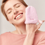 GLOV® On-The-Go Hydro Cleanser